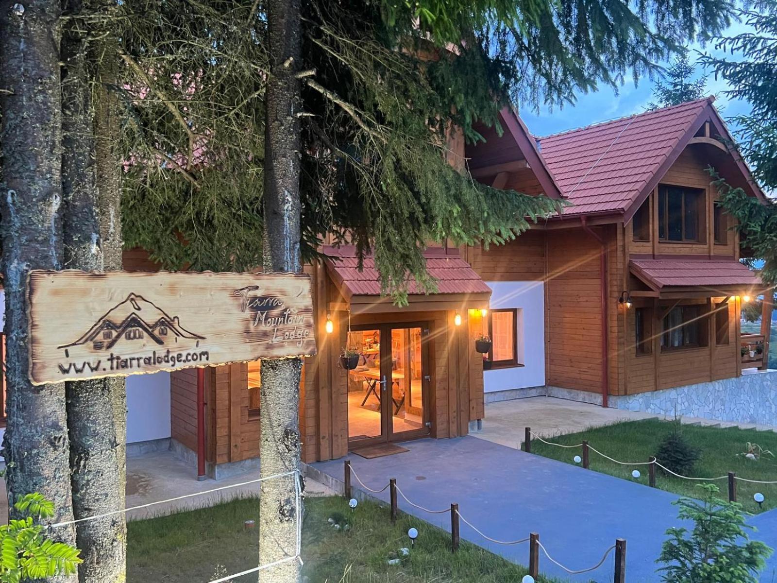 Tiarra Mountain Lodge Belis Exterior photo